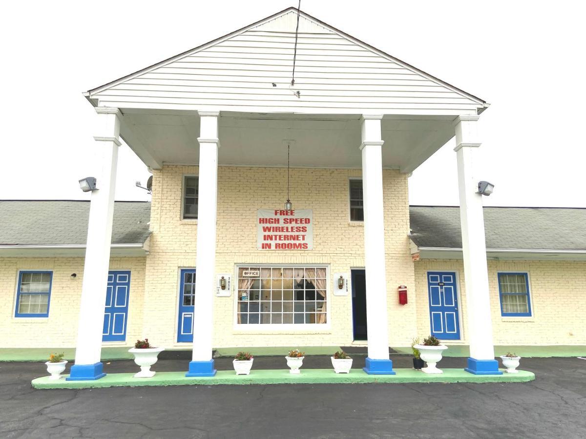 Economy Inn Danville Bagian luar foto